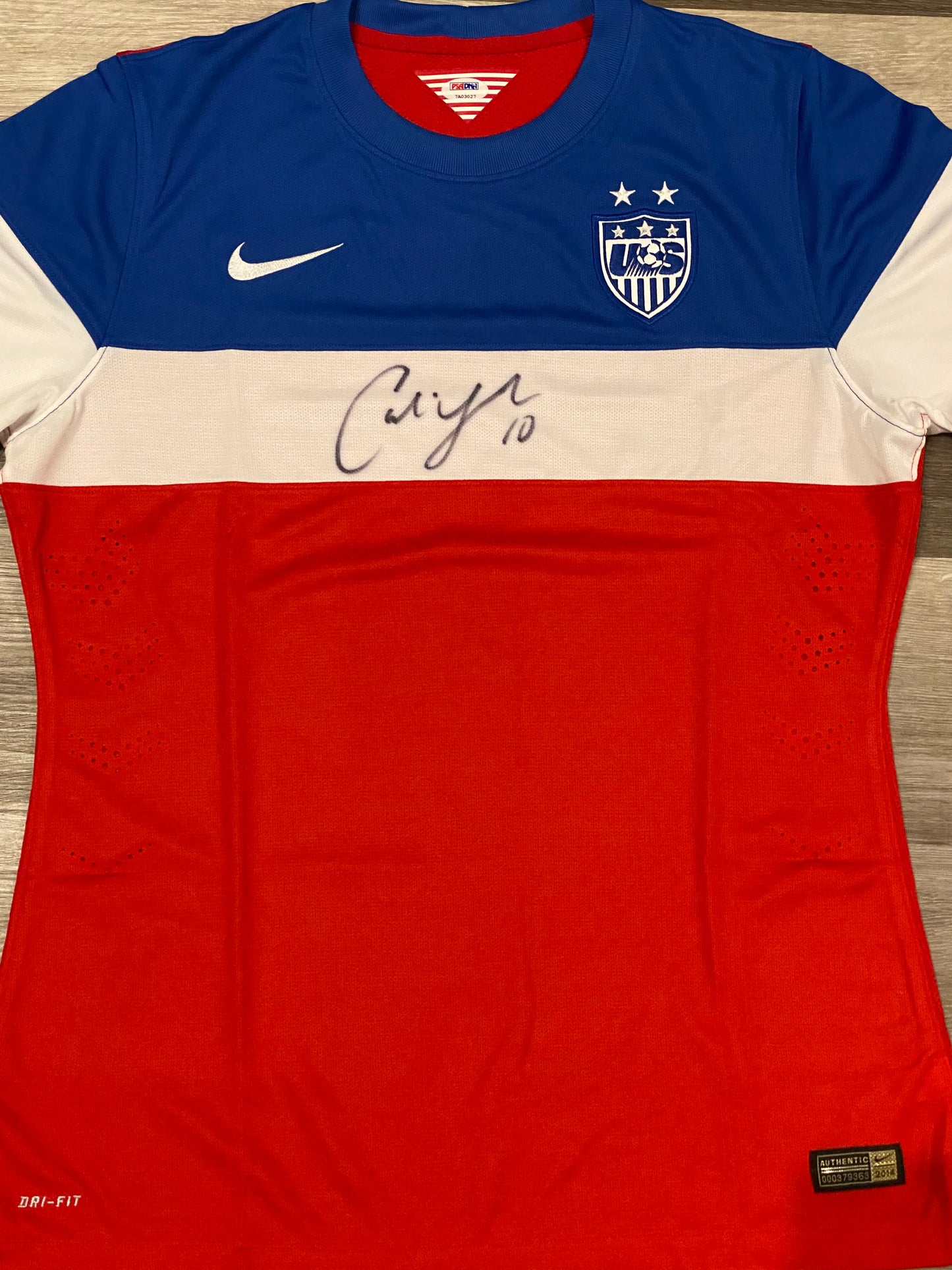 Carli Lloyd signed authentic jersey (PSA COA)
