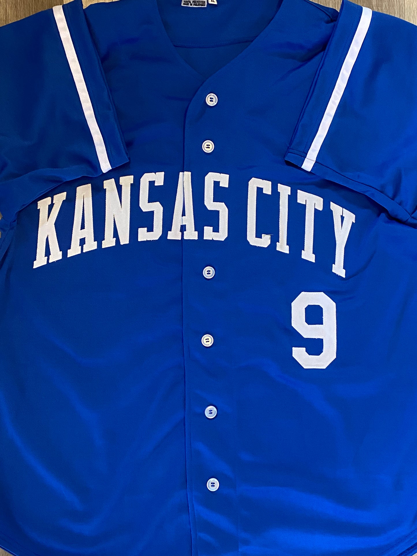 Vinnie Pasquantino signed custom jersey (Beckett COA)