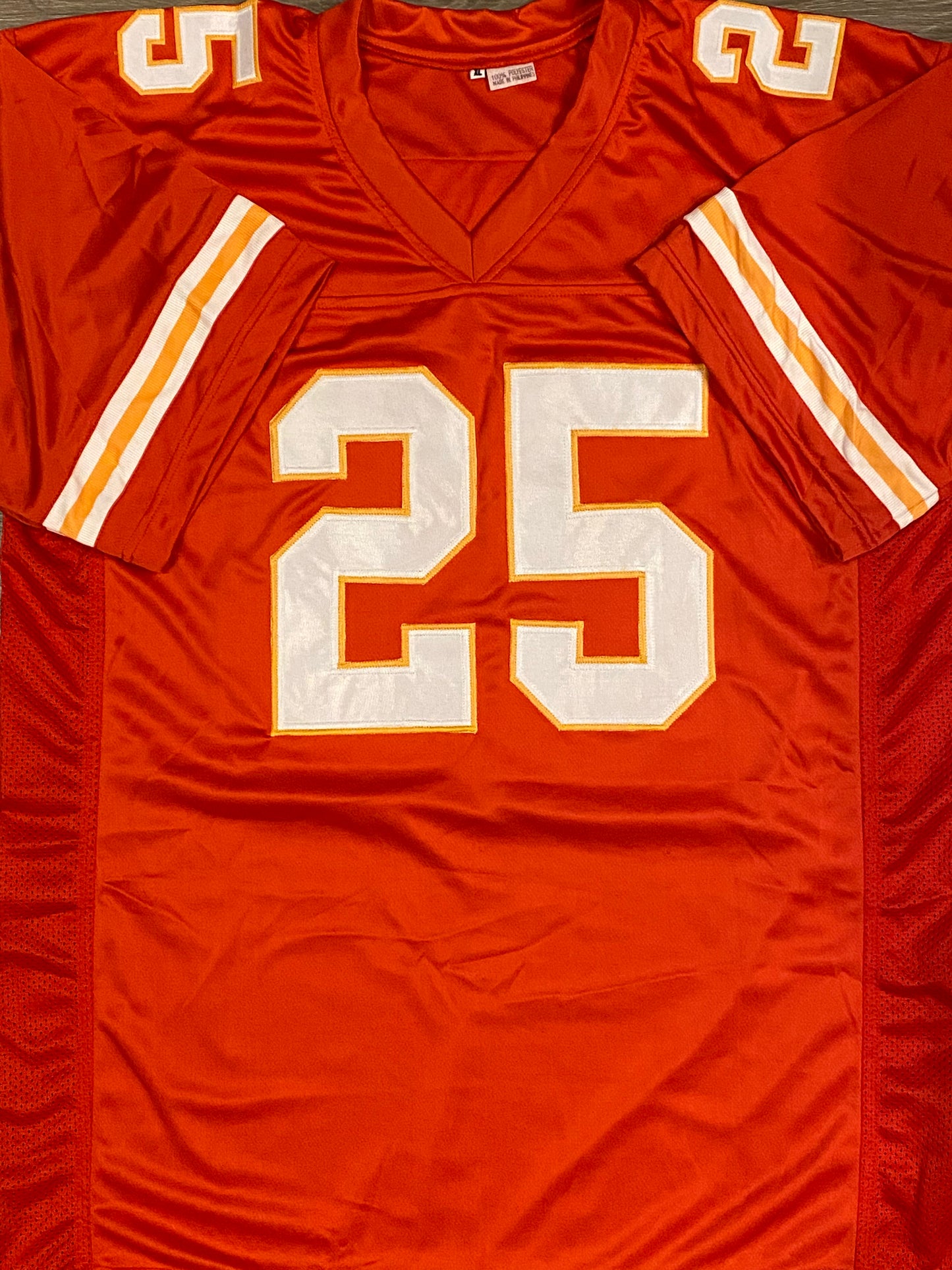 Clyde Edwards-Helaire signed custom jersey (JSA COA)