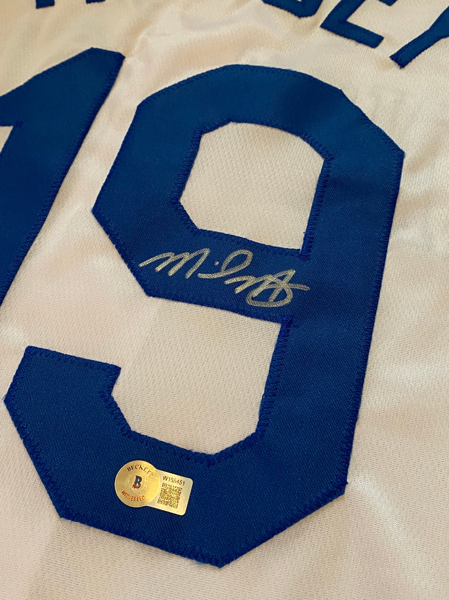 Michael Massey signed custom jersey (Beckett COA)